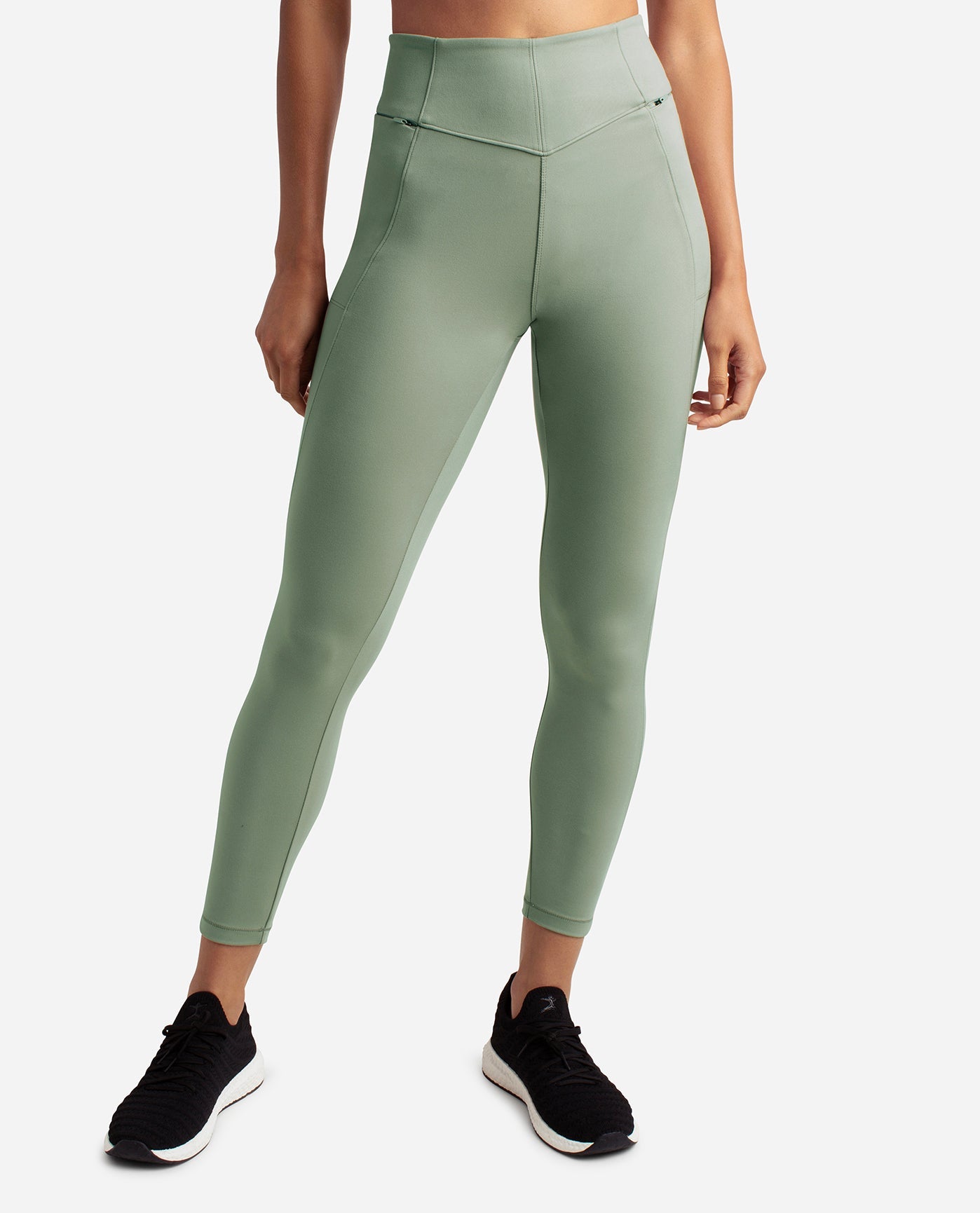 Danskin Ladies' 7/8 Brushed High Rise Leggings w/Pockets & Moisture Wicking - He Danskin Ladies' 7/8 Brushed High Rise Leggings w/Pockets & Moisture Wicking - He