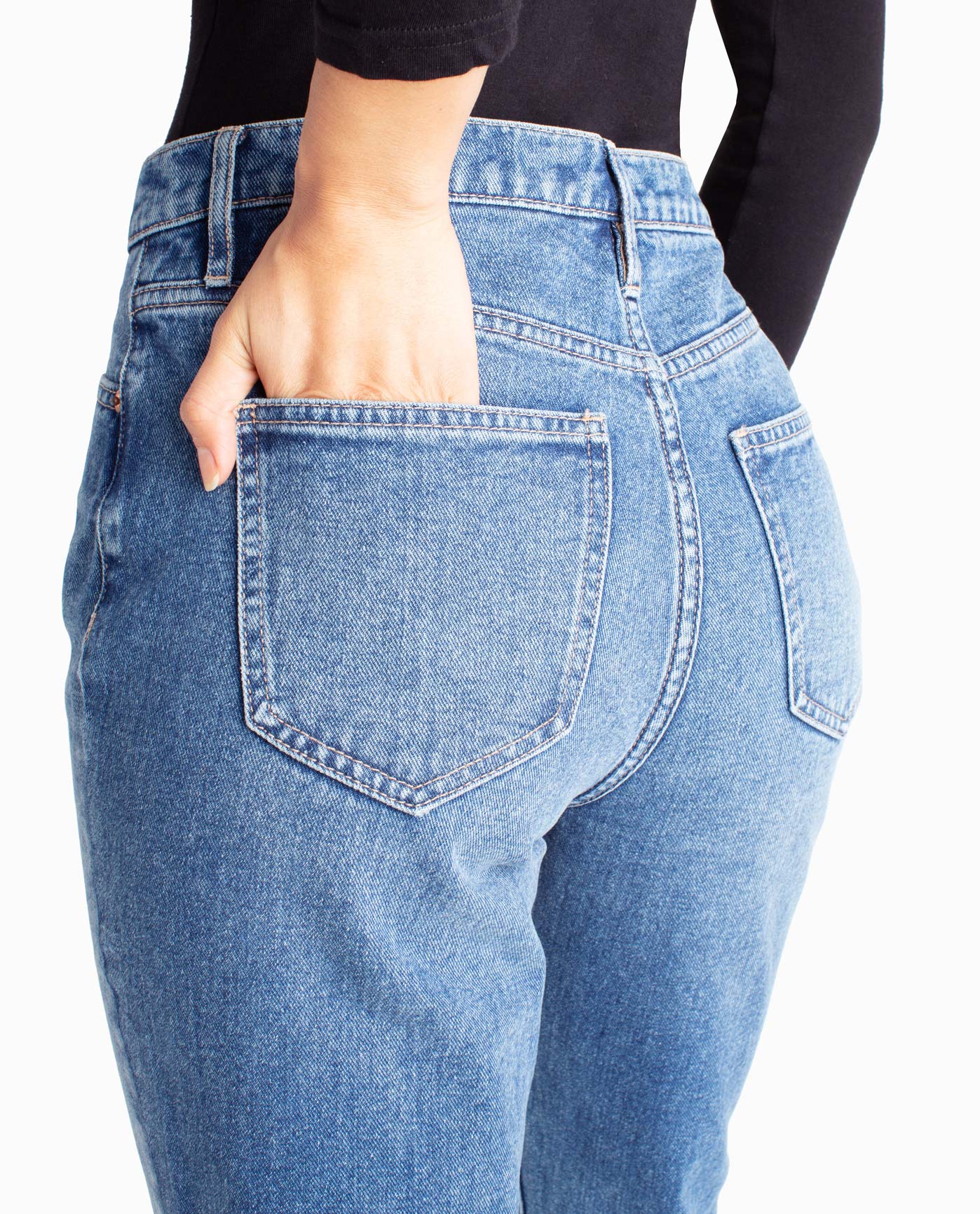 Front Detail View Of Nicole Miller Sunnyside High Rise Taper Leg Jean | NM DARK BLUE