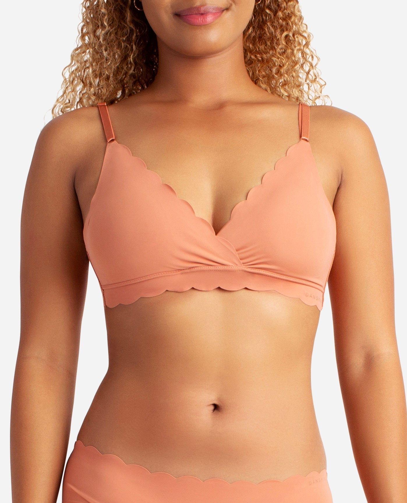 Front View of Danskin Copper Glaze And Espresso 2-Pack Laser Wire Free Bra With Scallop Edge | DSK COPPER GLAZE AND ESPRESSO