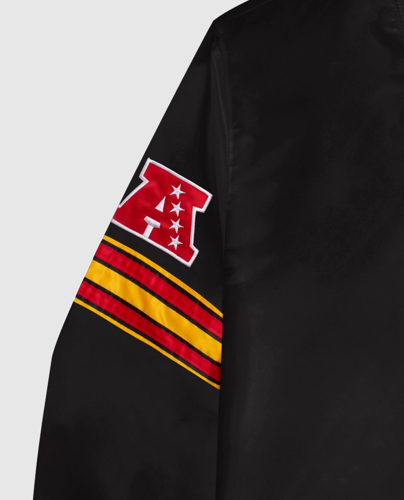 Alternate Detail View of Starter Black Kansas City Chiefs Satin Full-Snap Starter Jacket | STR KANSAS CITY CHIEFS BLACK