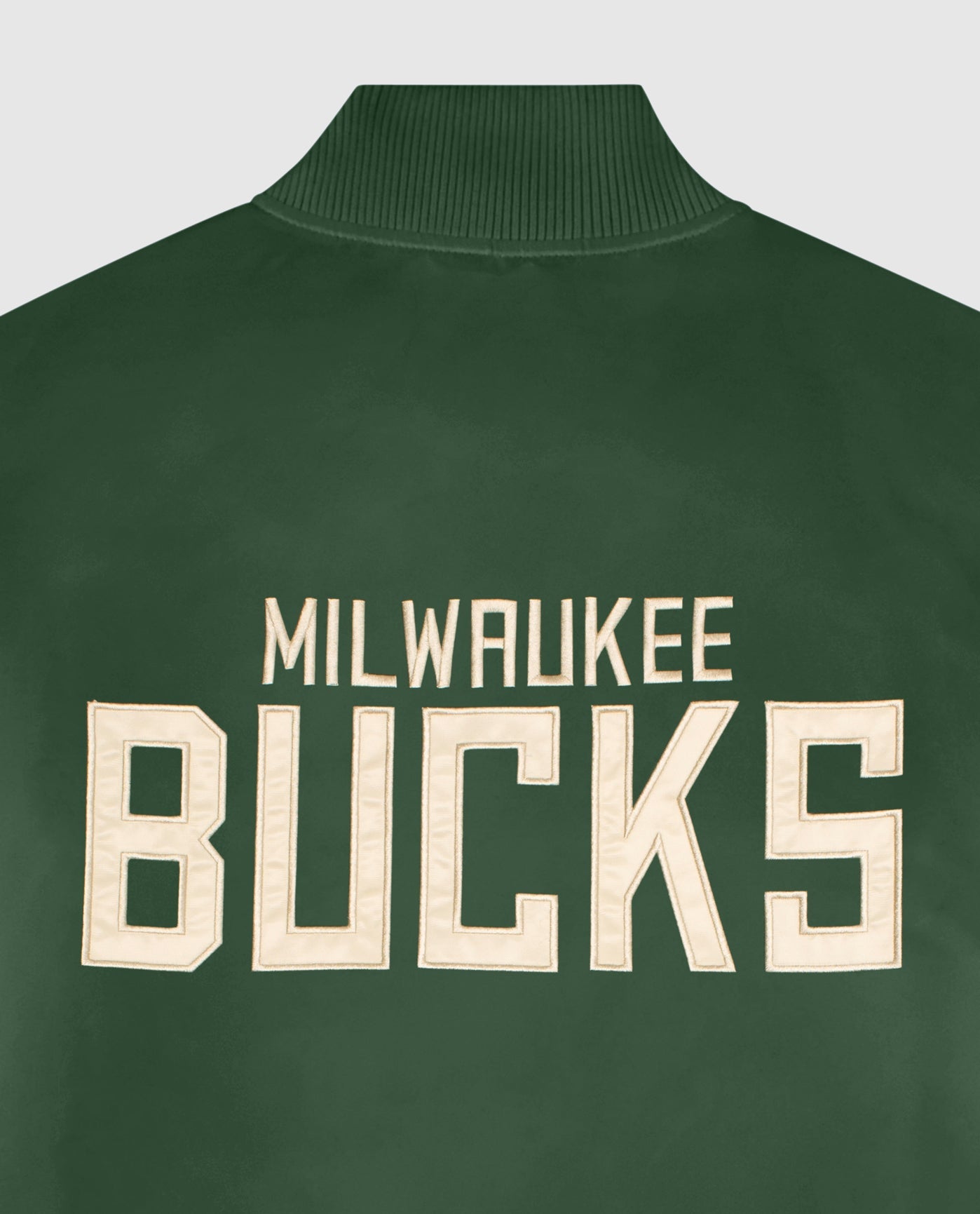 Detail View of Starter Green Womens Milwaukee Bucks Varsity Satin Full-Snap Starter Jacket | STR MILWAUKEE BUCKS GREEN