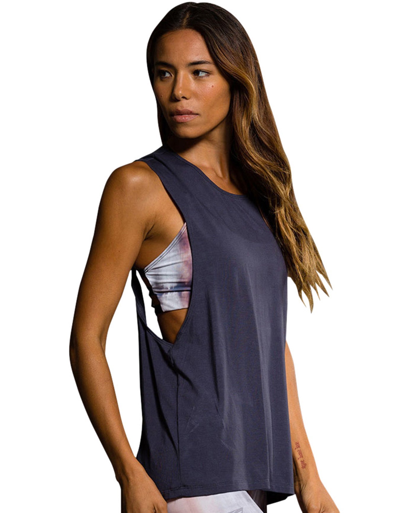 Front View Of Onzie Twist Back Tank Top | ONZ MIDNIGHT