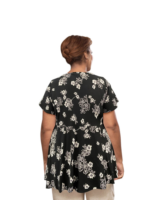 Back of Printed Short Sleeve Plus Size Baby Doll Top | 249 OTPS BW Floral