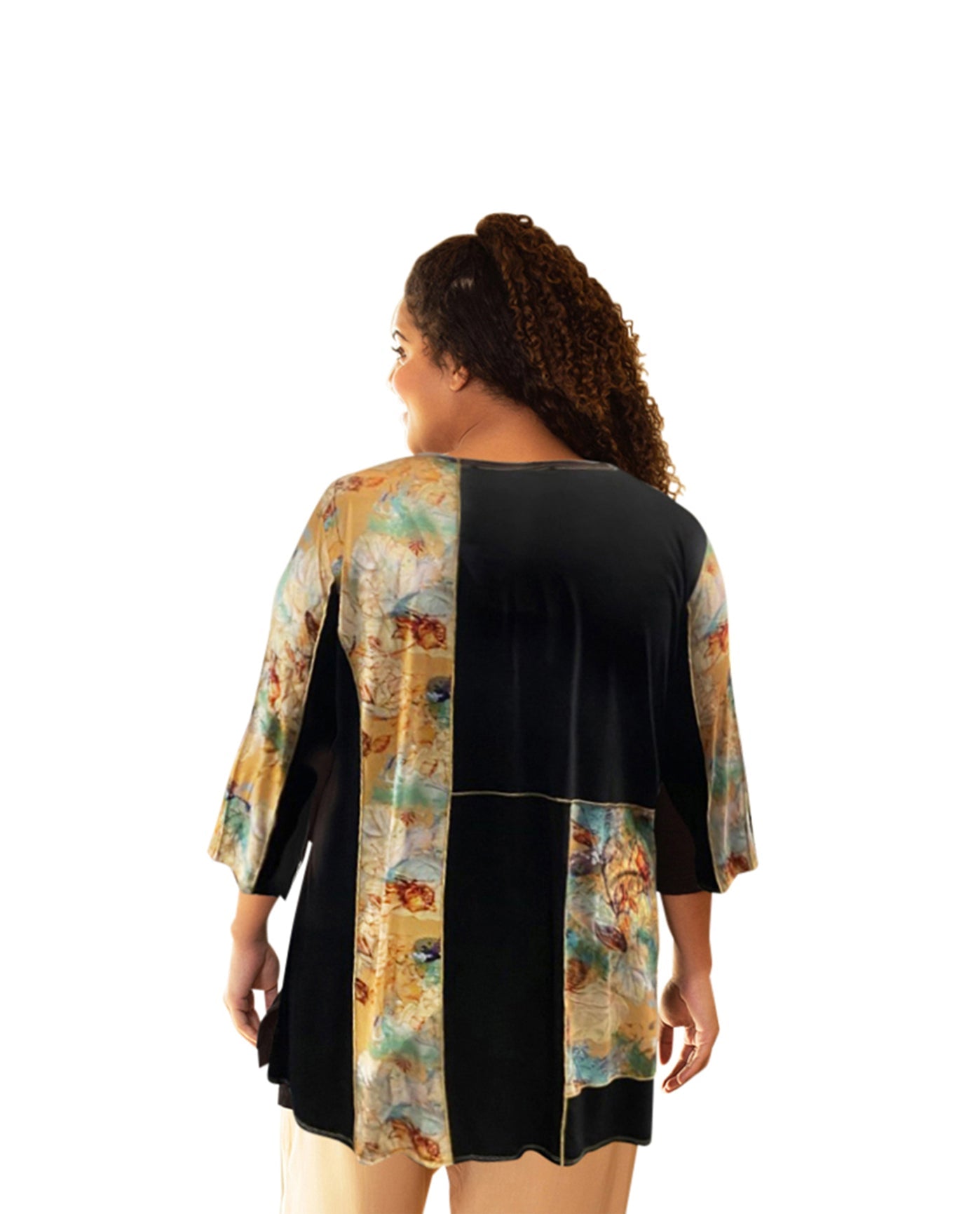 Back of Plus Size Print Block 3/4 Sleeve Tunic with Contrast Stitching | 213 OTPS Dry Roses