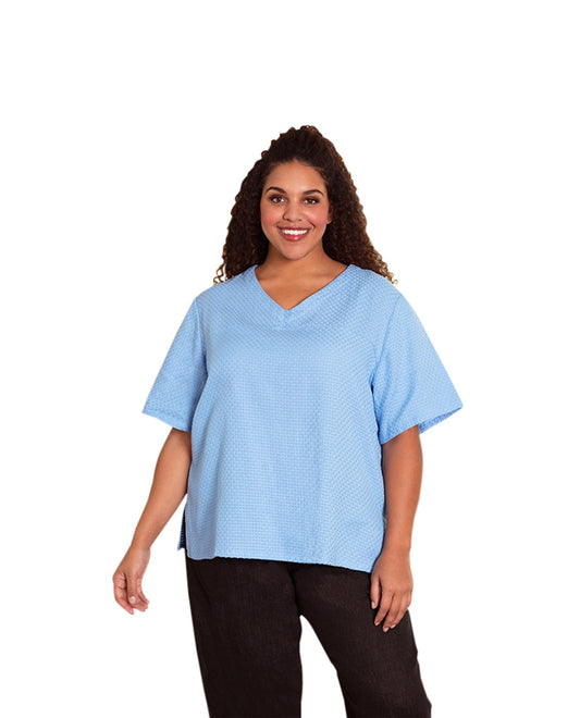 Front of Ameli Cotton Short Sleeve V-Neck Basketweave Plus Size Top | VISTA OTPS Vista