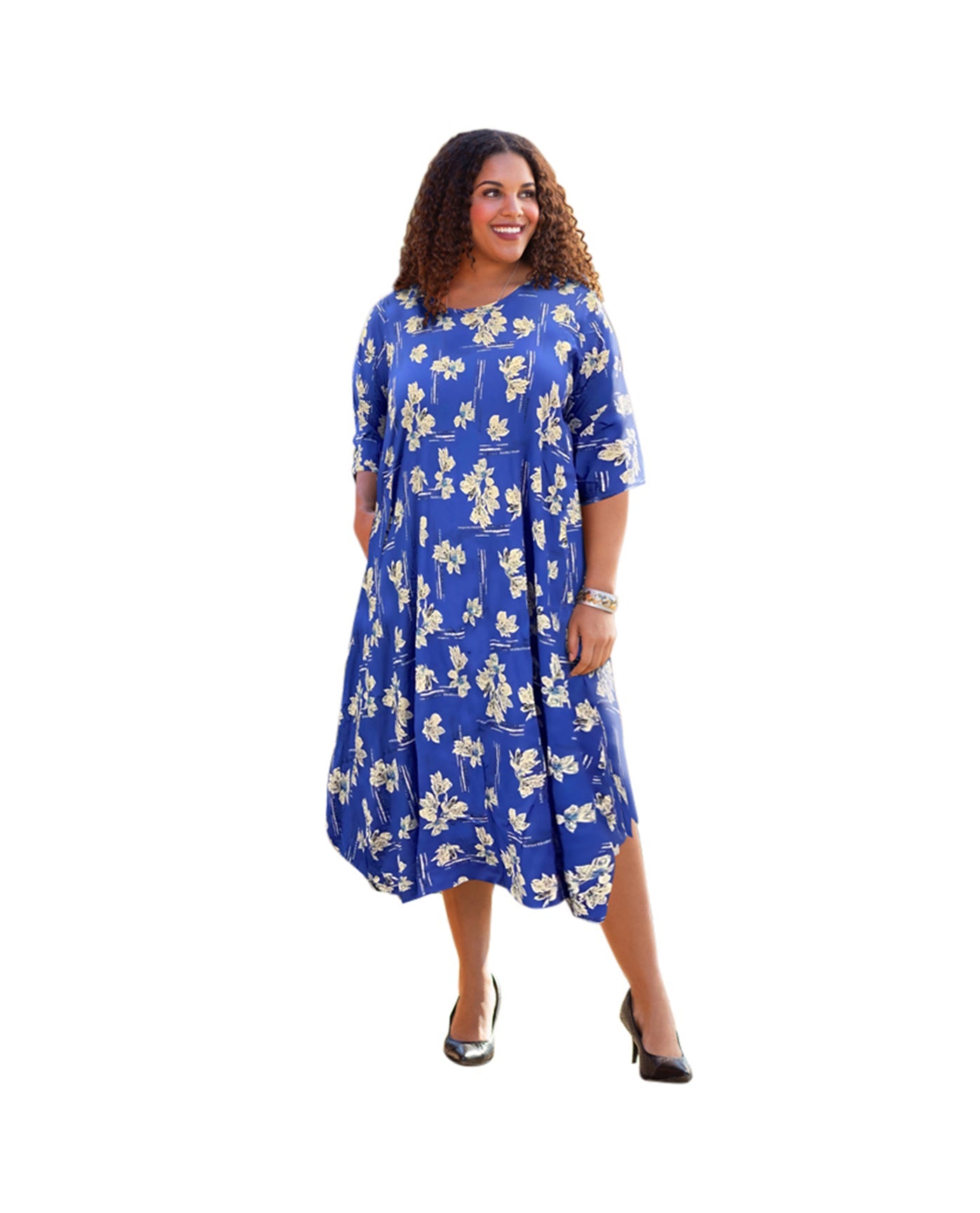 Front of Printed 3/4 Sleeve Edyth Plus Size Dress | 232 OTPS Blue Floral