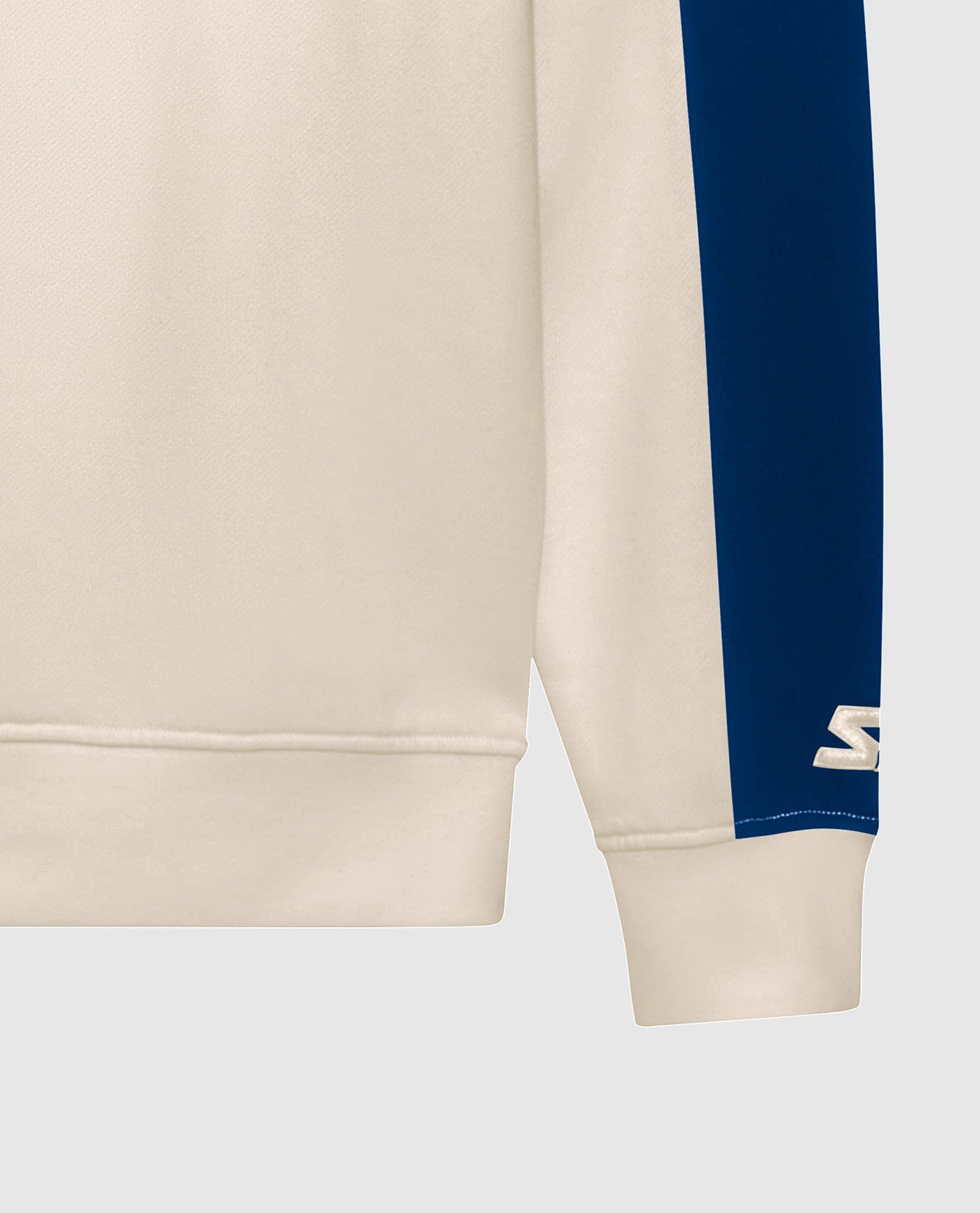 Detail View of Starter Cream Indianapolis Colts Team Crew Starter Long Sleeve Shirt | STR INDIANAPOLIS COLTS CREAM