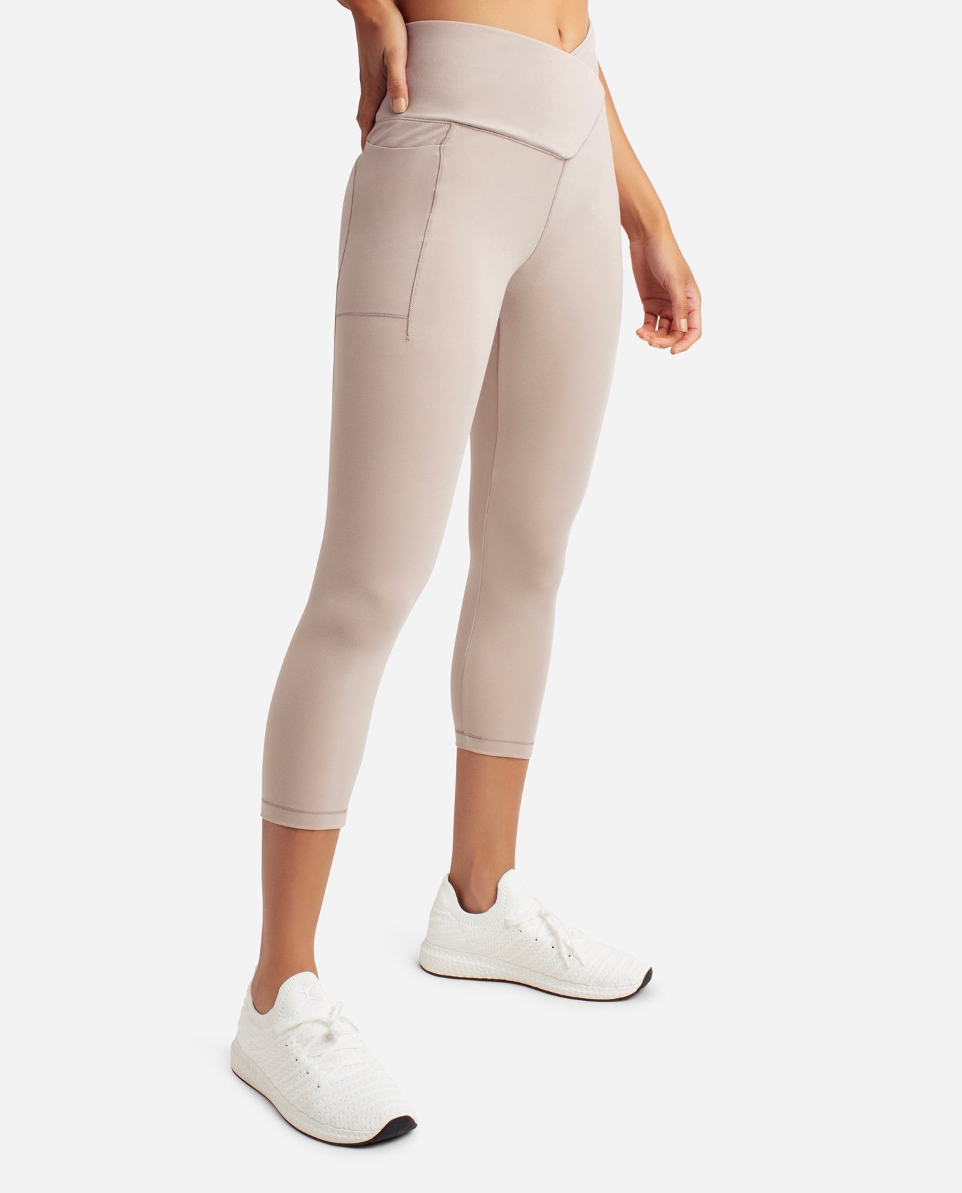 Side View Of Danskin Atmosphere Endurance Legging | DSK ATMOSPHERE
