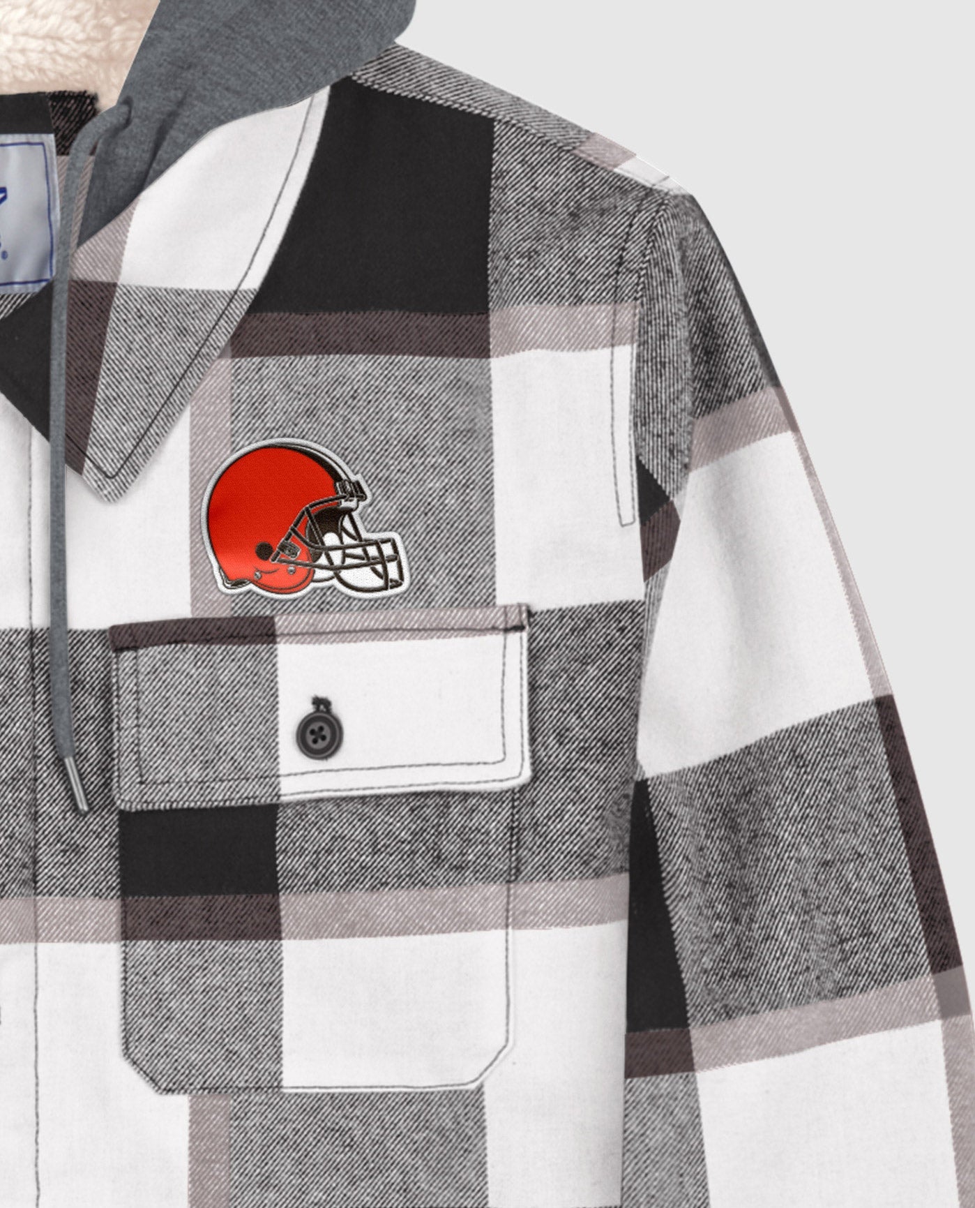 Side View of Starter Black Cleveland Browns Sherpa Lined Plaid Starter Jacket | STR CLEVELAND BROWNS BLACK
