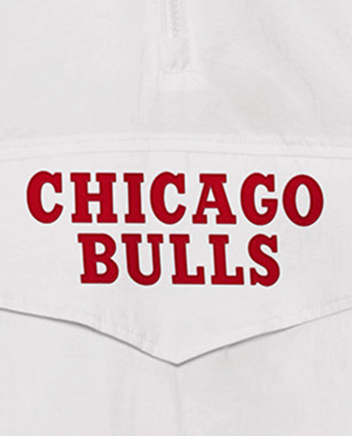 Side View of Starter White Chicago Bulls-The Breakaway Nylon Half-Zip Starter Jacket | STR CHICAGO BULLS WHITE