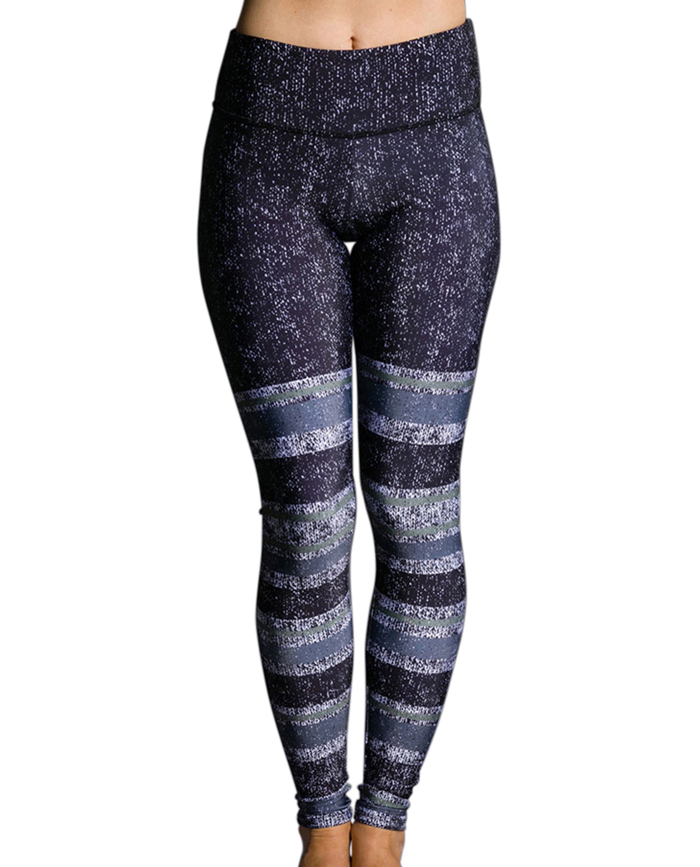 Front View Of Onzie Textured Stripe Graphic Legging | ONZ TEXTURED STRIPE